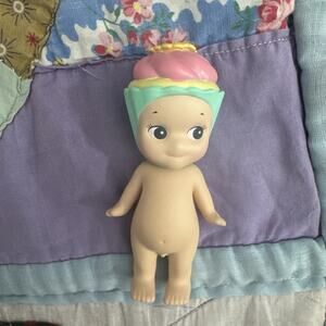 Authentic Sonny Angel Cupcake Sweets Series